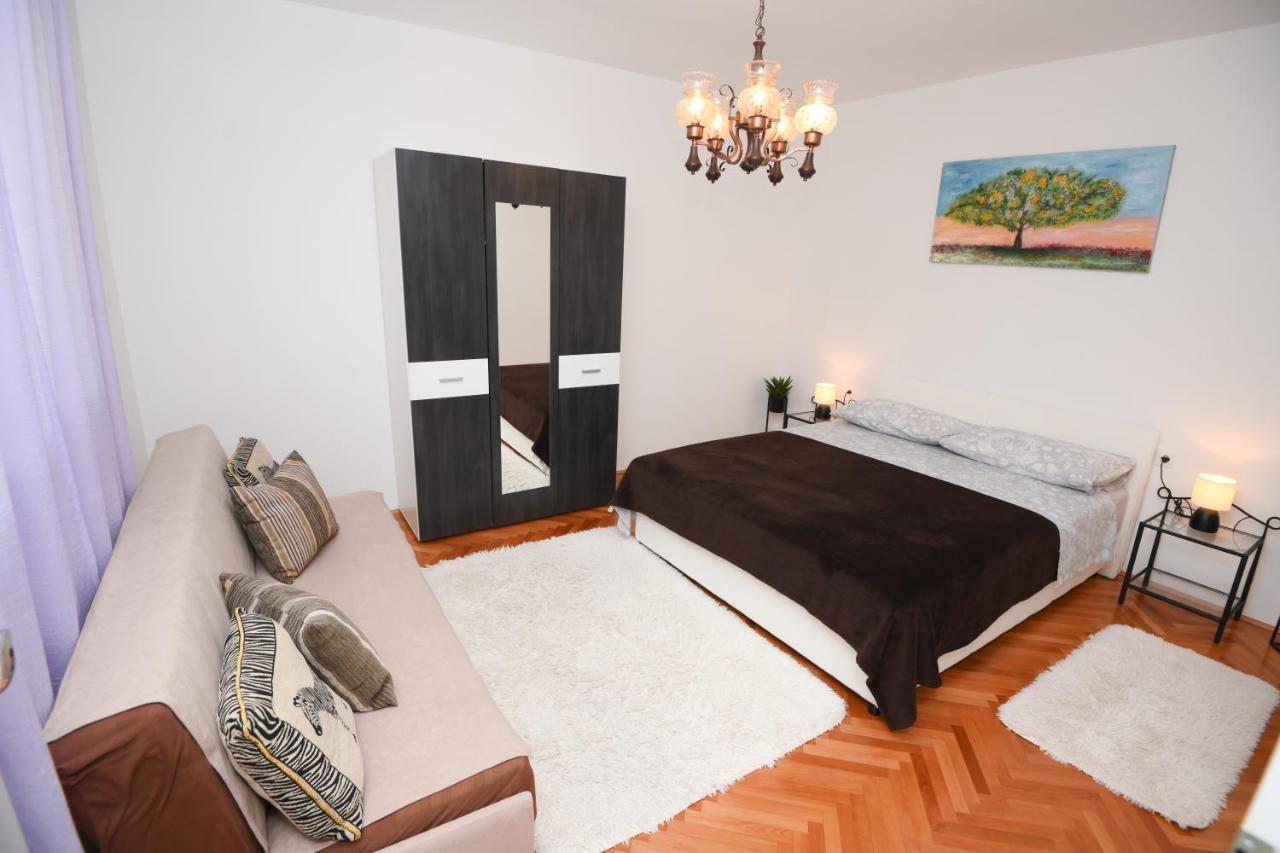 Apartments Lidija - Sea View Apartment With Exclusive Right Of Using Hot Tub Or Split Level Apartment With Exclusive Right Of Using Pool 포드스트라나 외부 사진