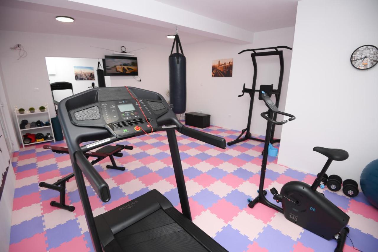 Apartments Lidija - Sea View Apartment With Exclusive Right Of Using Hot Tub Or Split Level Apartment With Exclusive Right Of Using Pool 포드스트라나 외부 사진
